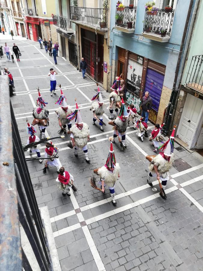パンプローナBalcon Curva De Estafeta - Centroアパートメント エクステリア 写真